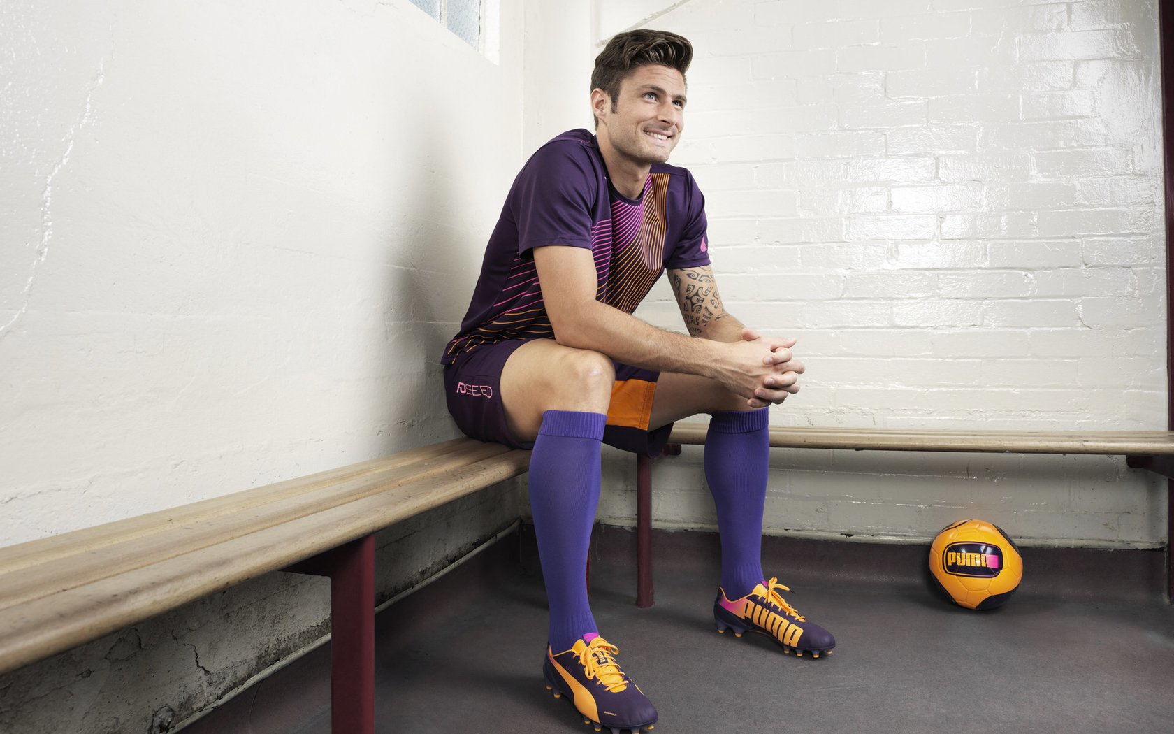 中国足球俱乐部社区青训项目取得丰硕成果，中国足球青训营